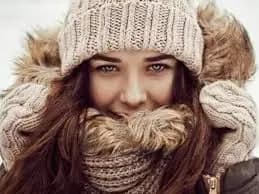 Врач дал советы, как одеваться в холод, чтобы меньше болеть