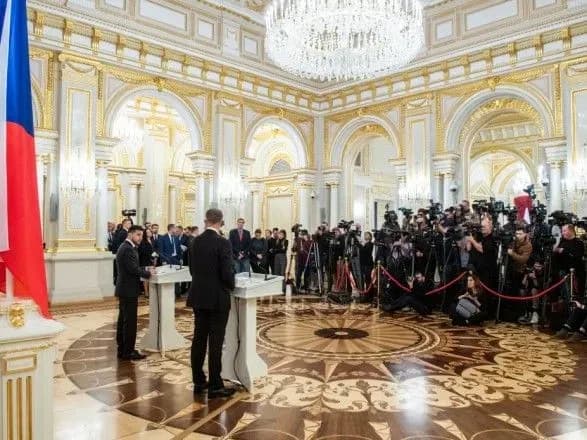 Україна посилить взаємодію з Вишеградською групою - Зеленський