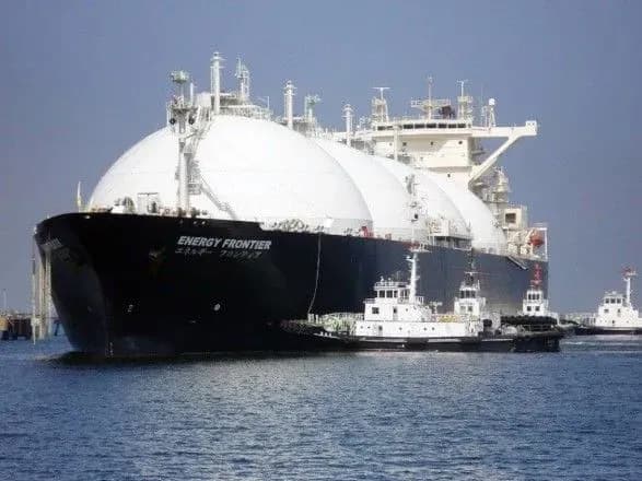 Судно з американським скрапленим газом для України прибуло до терміналу в Польщі – посольство