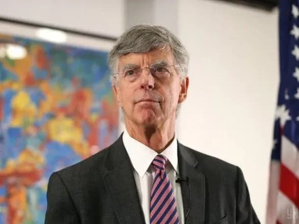 США будут стоять на стороне украинцев в достижении целей Евромайдана - Тейлор