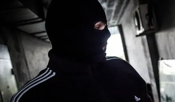 На Київщині викрали та катували чоловіка