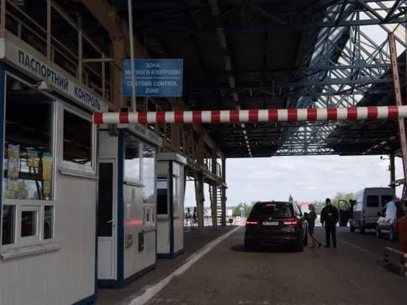 Митнику, який завдав державі збитків на майже 2 млн грн, повідомлено про підозру