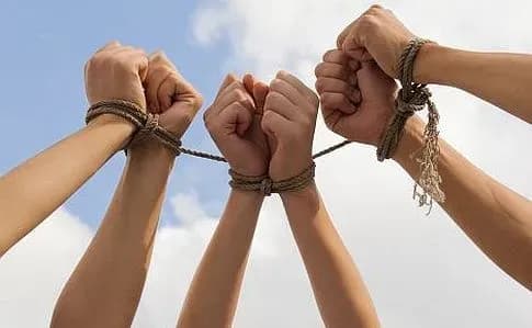 Хто може стати жертвою торгівлі людьми: експерт вказала фактори вразливих категорій громадян