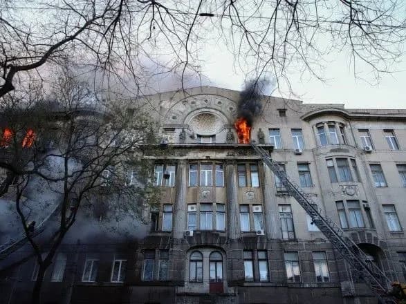 МОН вирішує питання про перенесення навчання студентів з одеського коледжу