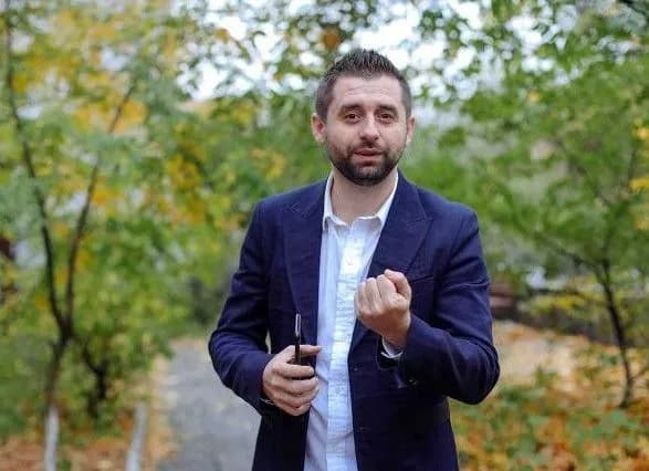 Арахамія розповів, про що говорили голови фракцій на закритій зустрічі з Разумковим