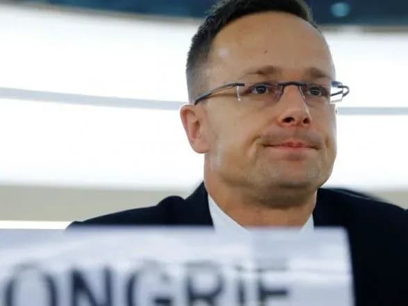 В МЗС Угорщини заявили, що не блокуватимуть вступ України в НАТО, якщо Київ “поверне права” угорській меншині