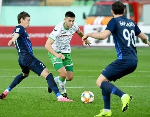 Шість забитих голів принесли "Десні" перемогу над "Карпатами"