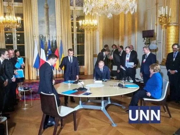 Зустріч Зеленського і Путіна відбудеться після "нормандії" - до прес-конференції