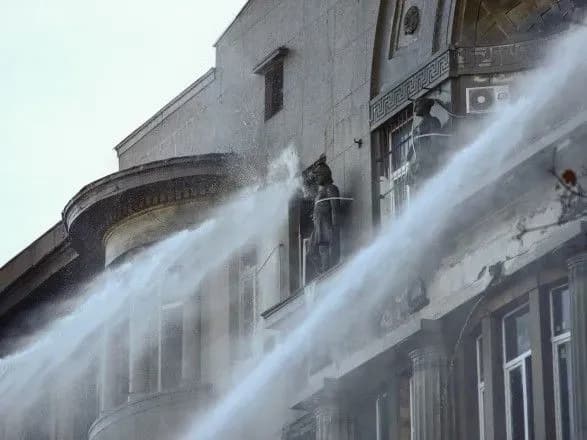Уряд виділив допомогу постраждалим внаслідок пожежі у коледжі в Одесі