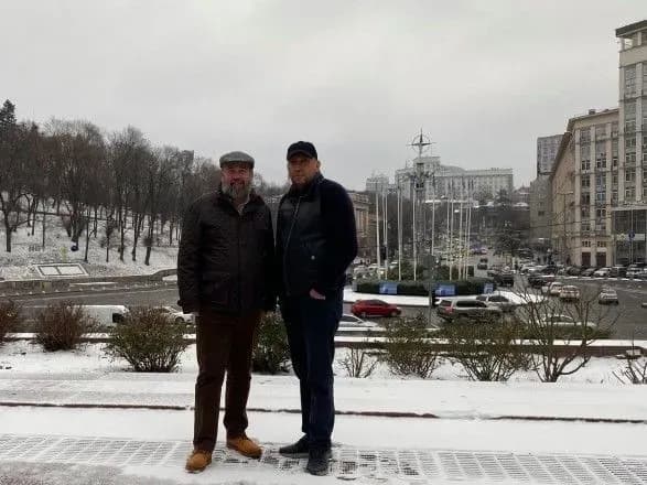 Суд залишив Альперіна під арештом