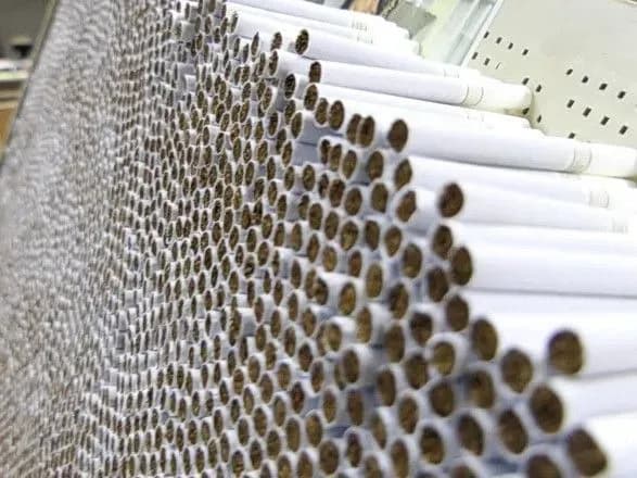 "Слуга народа" Холодов продолжает атаковать рынок табачных изделий, который на днях был стабилизирован при участии президента