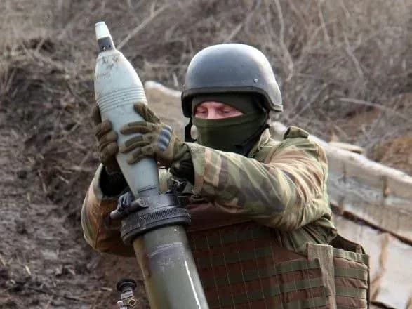 На Приазов'ї проходять навчання артилерії ЗСУ з бойовою стрільбою