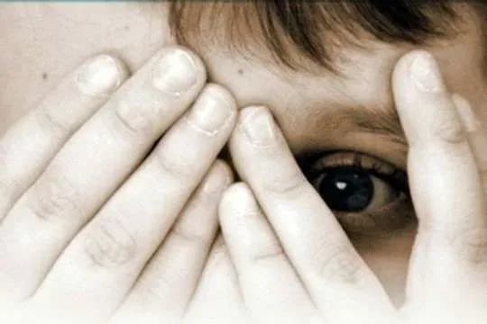 Мешканця Рівненщини засудили на 6 років за розбещення 3-річної доньки