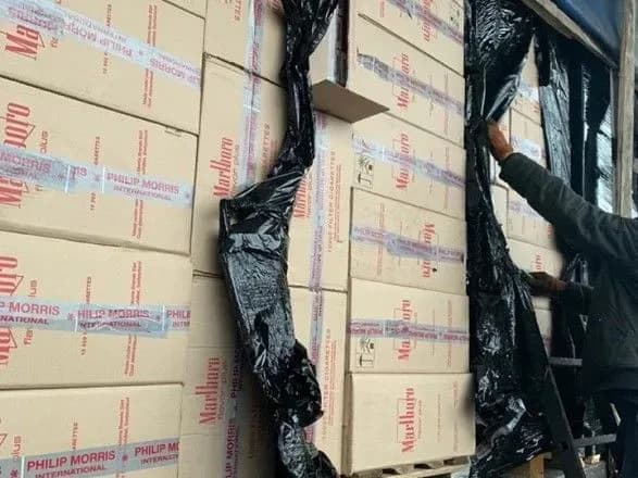 На Донбасі вилучили 583 ящики контрафактних сигарет