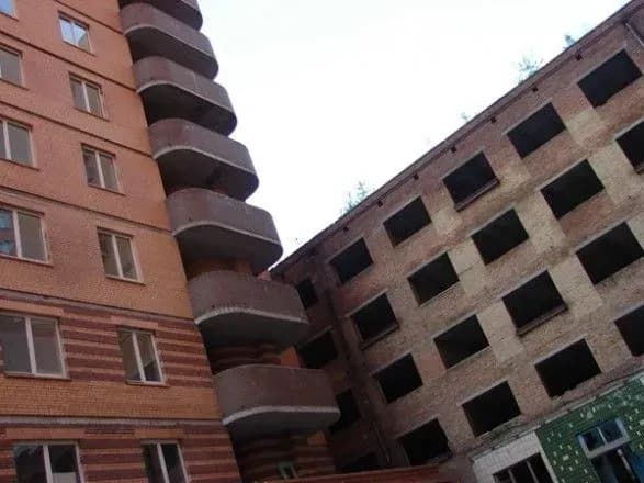 У Києві невідомий вбив чоловіка та відрізав фалангу пальця жінці