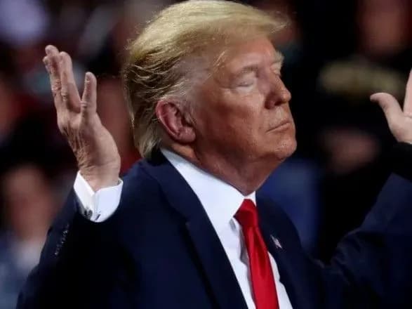 Імпічмент, але не нокаут: пояснюємо, що буде з Трампом далі