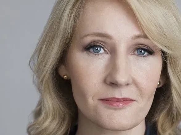 Джоан Роулінг повернула собі титул найбільш високооплачуваного письменника