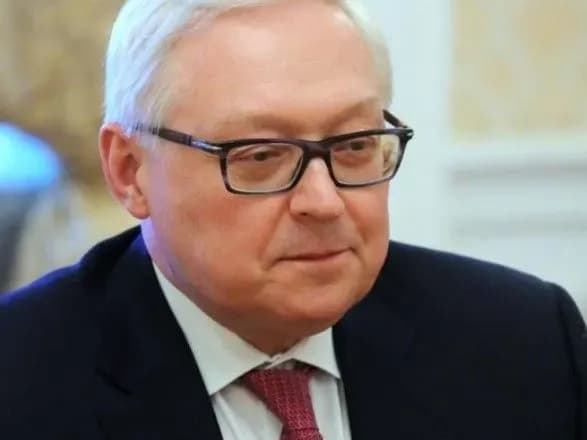 У Росії вважають "безглуздою" свою участь у саміті G7