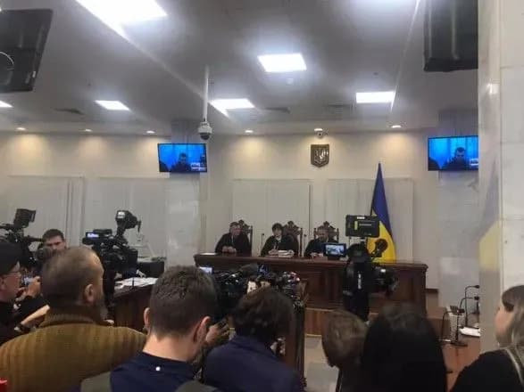 Справа ексберкутівців: суд оголосив перерву до завтра