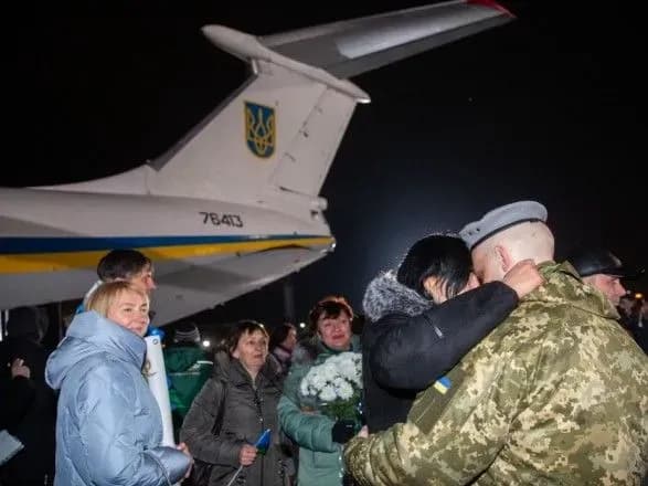 ЄС, Канада, Велика Британія, ОБСЄ та Литва привітали обмін між Україною та ОРДЛО