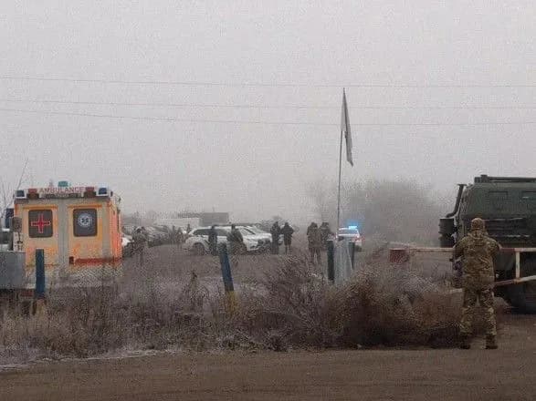 Ексберкутівці вже на КПВВ "Майорське" — адвокат