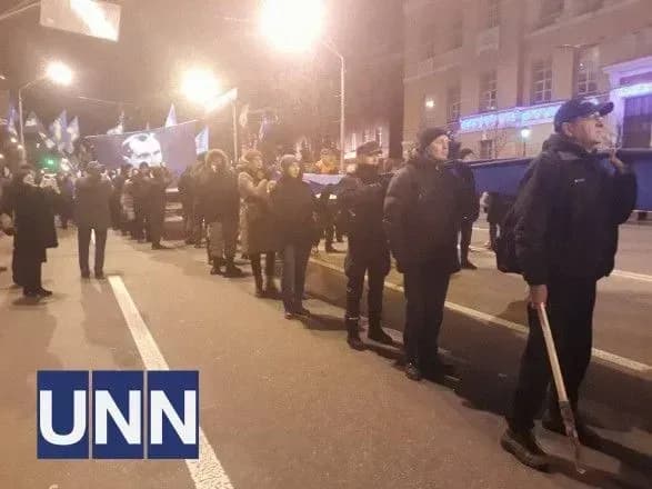 Смолоскипна хода до дня народження Бандери рушила Києвом