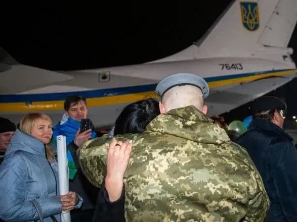 Майже всіх звільнених з полону українців можна виписувати  - лікар