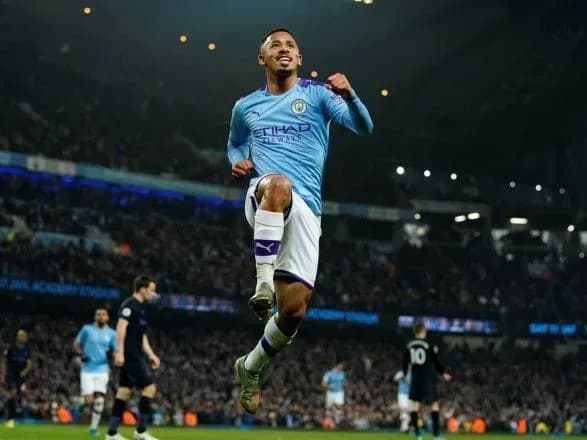 У гонитві за "Ліверпулем": клуб Зінченка втримав виграш над "Евертоном"