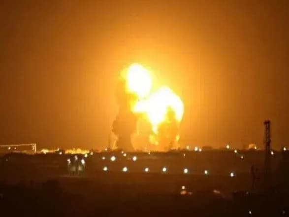 Під час ракетного удару по базі США з боку Ірану постраждали іракці - CNN