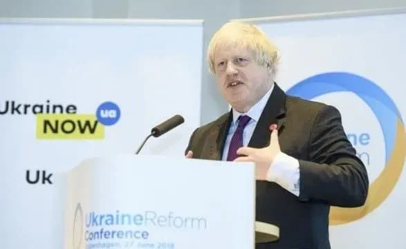 Борис Джонсон заявив про наявність даних, що літак МАУ був збитий іранською ракетою