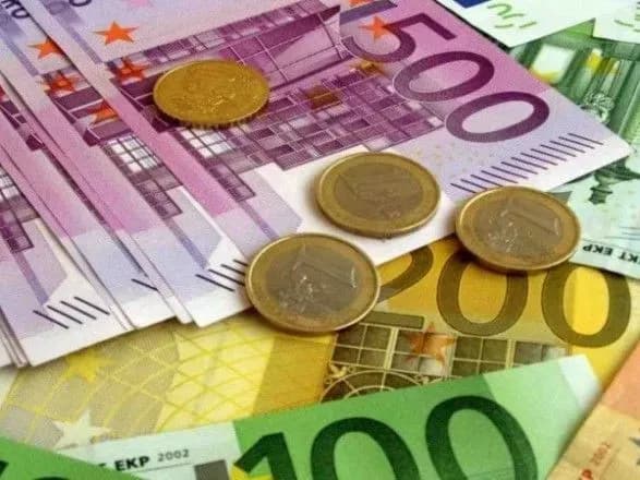 Цього року Україна має повернути МВФ майже 1,4 млрд доларів