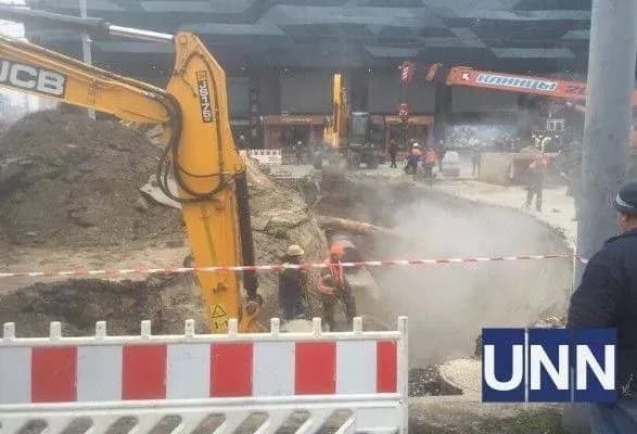 Через аварію на теплотрасі біля Ocean Plaza відкрили провадження