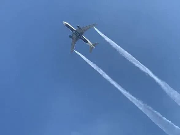 Кількість постраждалих від скидання літаком пального у США - зросла до 60 осіб