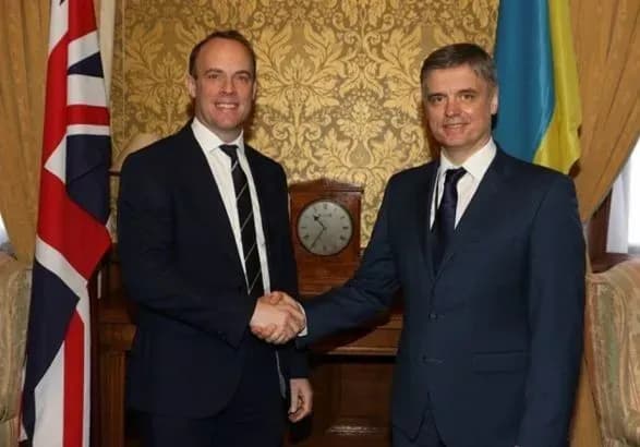 Україна готова допомогти у репатріації тіл загиблих в авіакатастрофі громадян Британії – Пристайко