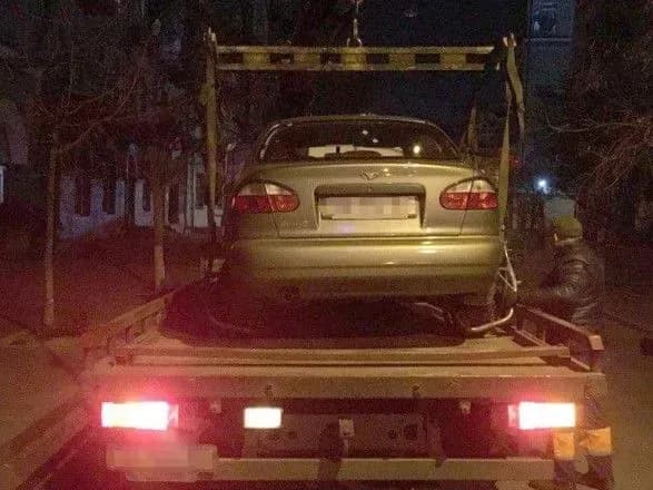Цього року у Києві евакуювали вже 600 неправильно припаркованих автівок