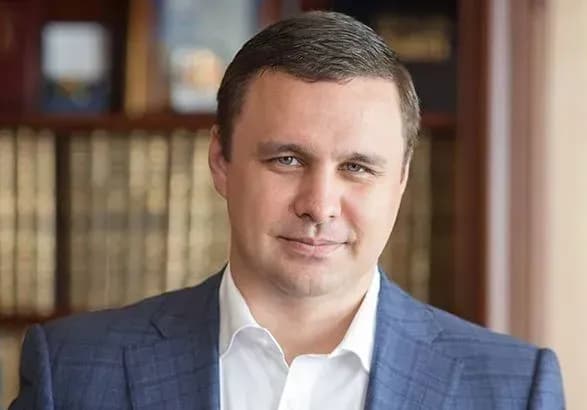 Микитась отримав дозвіл від НАБУ і САП вилетіти до Великої Британії