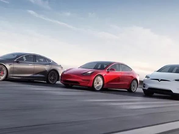 Ринкова капіталізація Tesla досягнула позначки в 100 млрд доларів