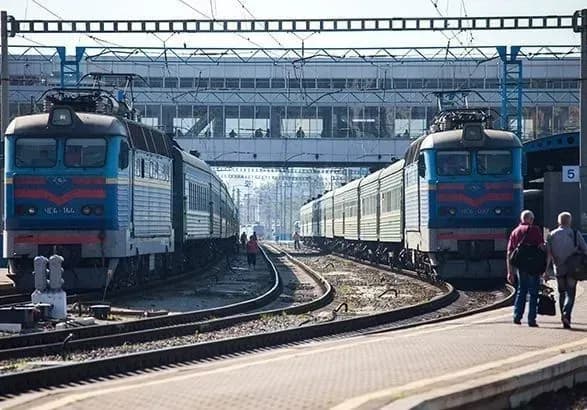Прем'єр розвіяв чутки щодо меморандуму з Deutsche Bahn: "Укрзалізниця" залишиться під контролем держави