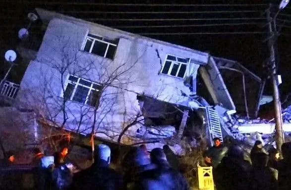 Кількість жертв землетрусу в Туреччині зросла до 20