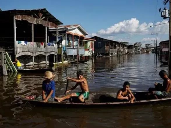 Велика вода у Бразилії: кількість загиблих зросла до майже 50 людей