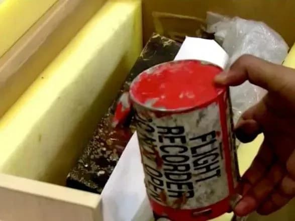 В Ірані заявили, що не мають намірів віддавати "чорні скриньки" зі збитого літака МАУ