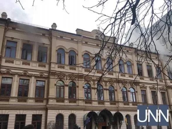Пожежу у приміщенні Мінкульту ліквідували