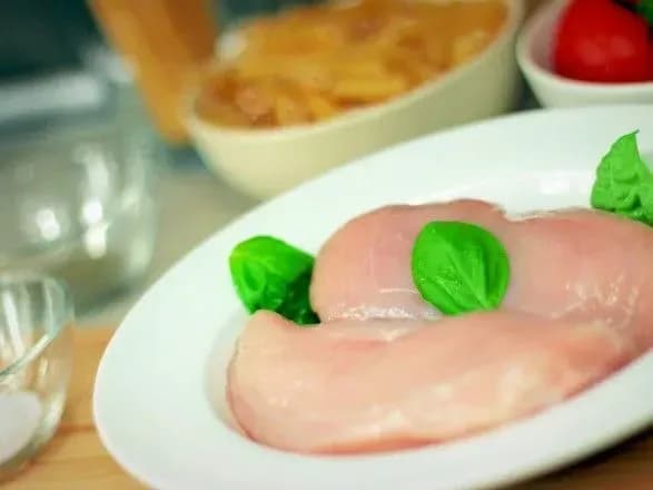 Українці їстимуть менше свинини і більше курятини