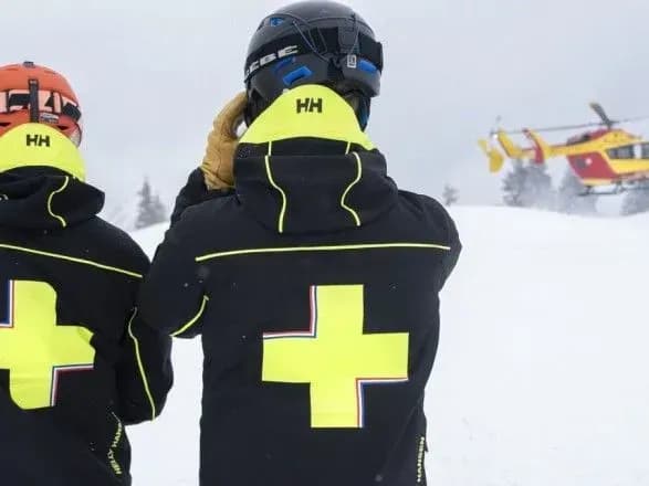 У горах Франції загинули двоє людей внаслідок сходження лавини