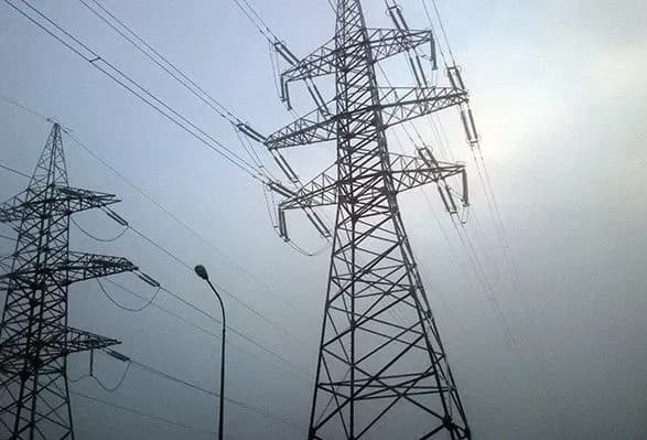 В Україні після негоди залишаються знеструмленими 93 населені пункти