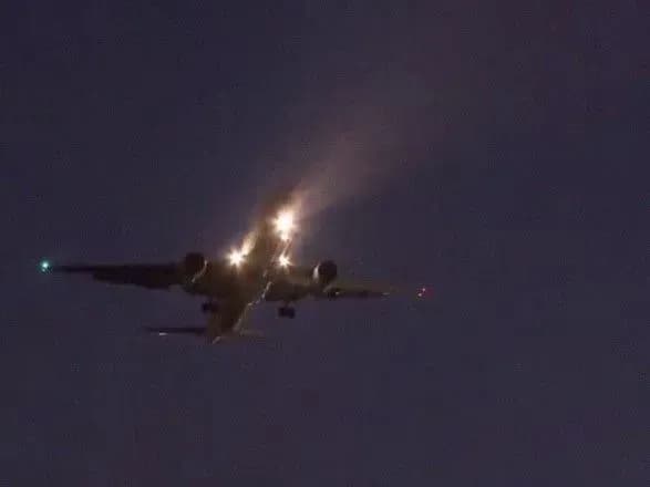 В Мадриде экстренно сел самолет Air Canada со 130 пассажирами после разрушения двигателя