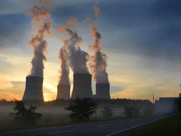Українська енергосистема працює без чотирьох атомних блоків