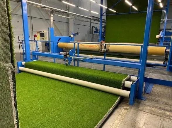 Глава ТСК про візит на "ФФУ Продакшн": ми підтримуємо виробництво штучного футбольного покриття в Україні