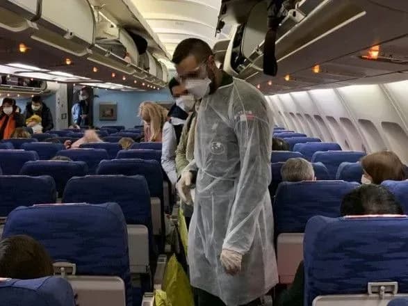 У МОЗ пояснили, чому у "Борисполі" не перевіряють непрямі рейси з Китаю