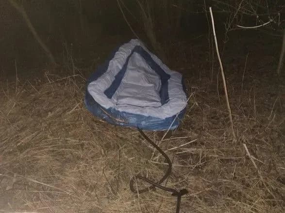 Чоловік намагався дістатися Молдови у дитячому надувному басейні